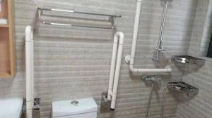 贵州贵阳幸福里养老院安装L-35实木扶手解决老人入住需求【蓝品盾】