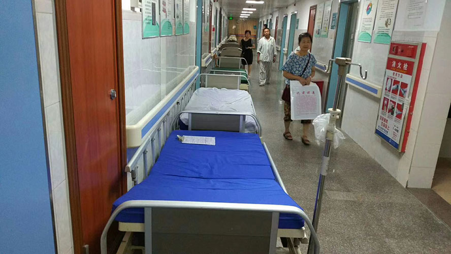 医院病房走廊扶手